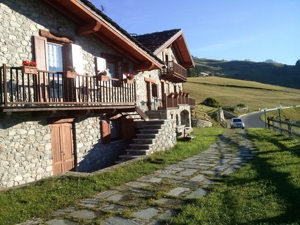 Ferienwohnung Maien Piolet Milieu Doues Exterior foto